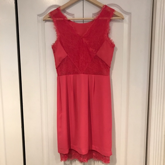 Women’s Dress size 2 BCBG dress Pink with lace - Picture 3 of 7